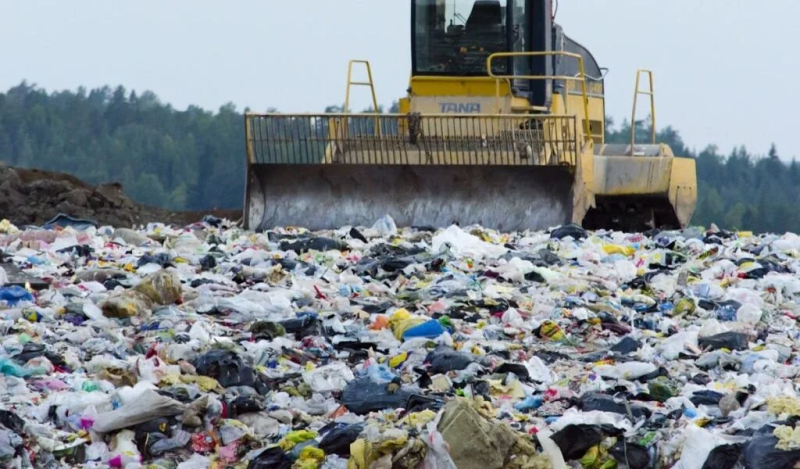 ghana waste clothing